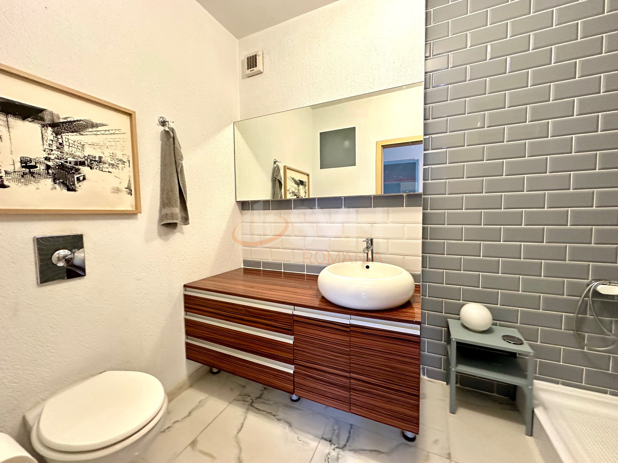 3 camere cu loc parcare subteran inclus Bucuresti/Lacul Tei