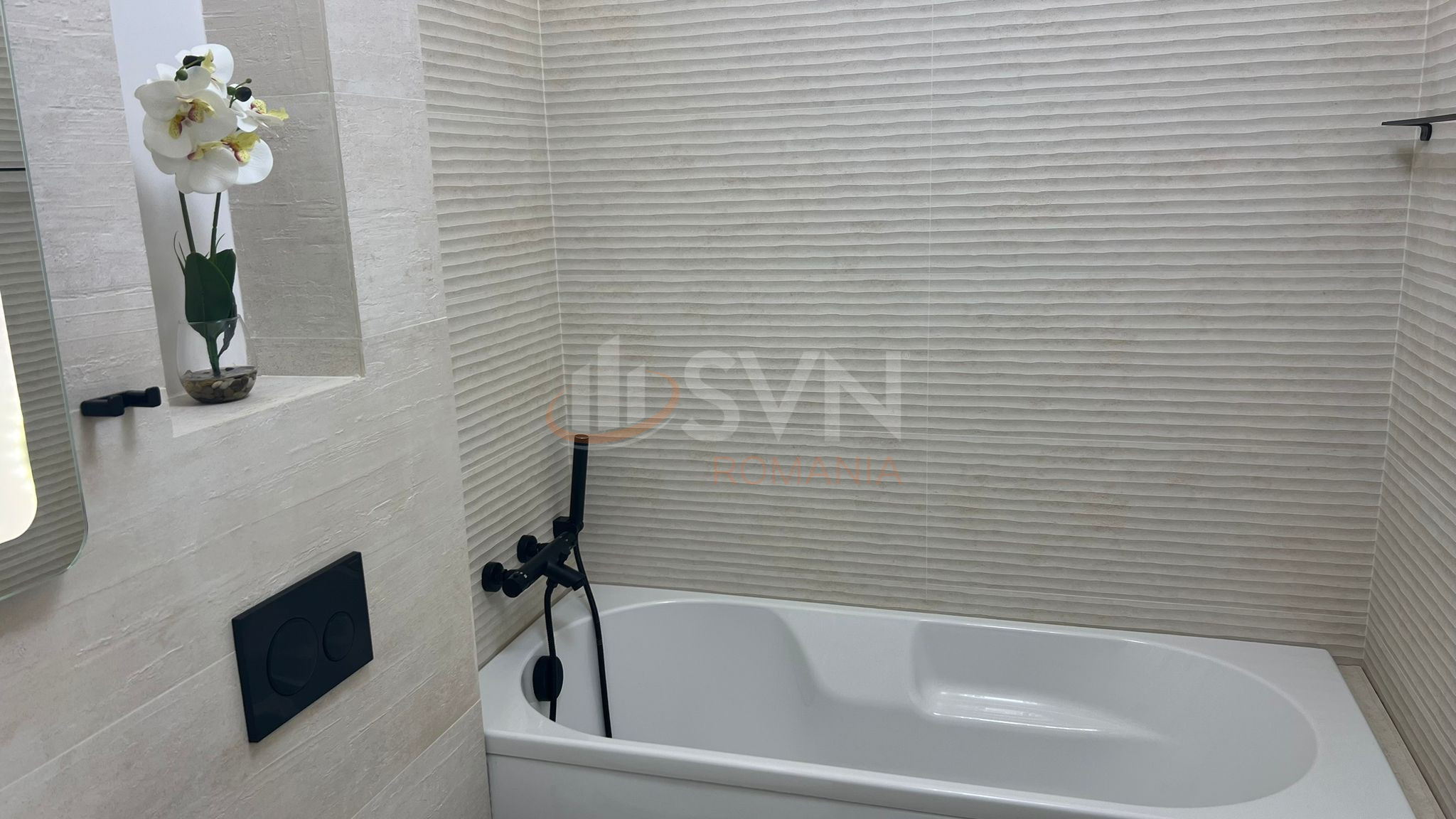 3 camere cu loc parcare subteran inclus Bucuresti/Pipera