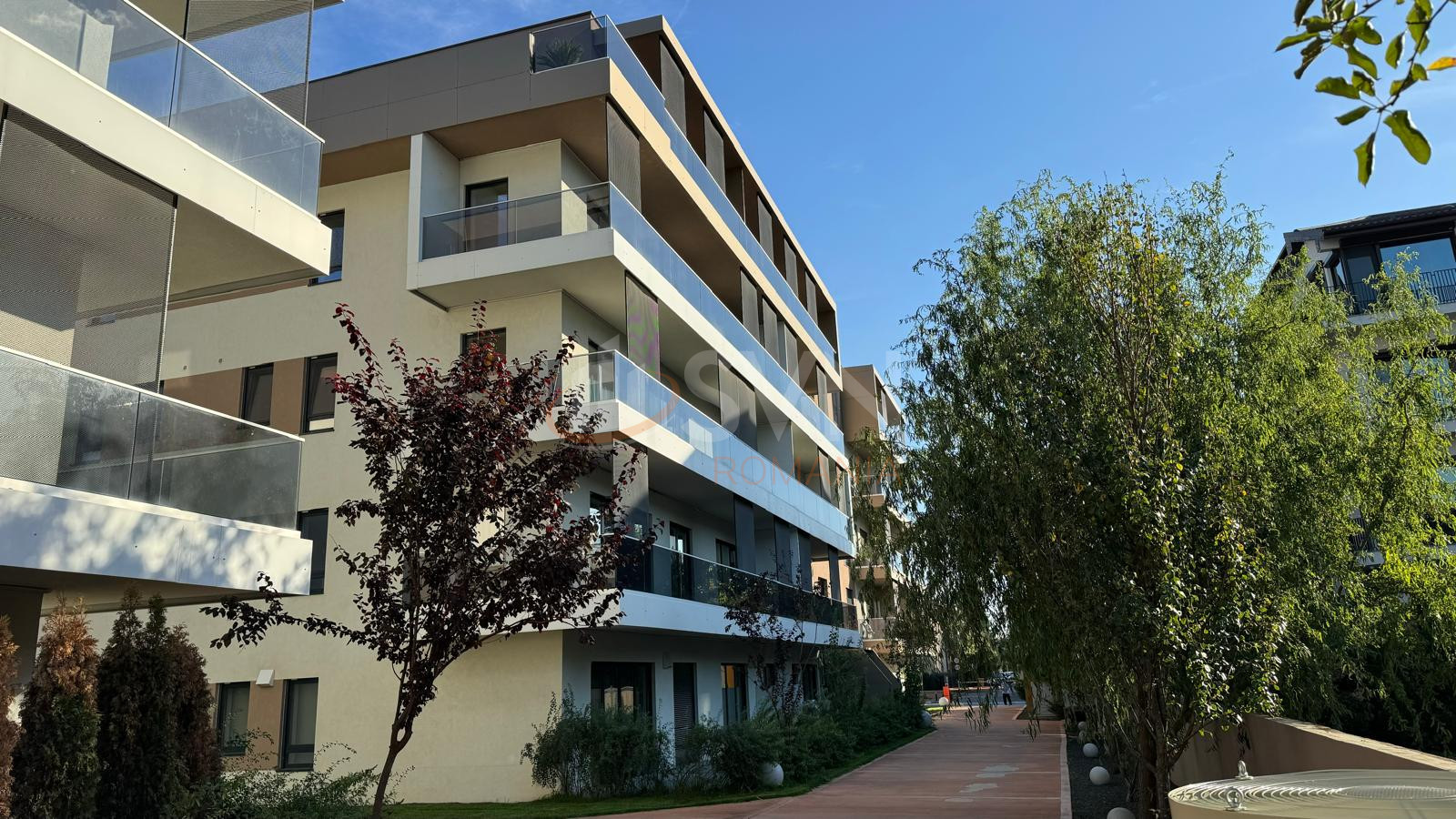 3 camere cu loc parcare subteran inclus Bucuresti/Pipera