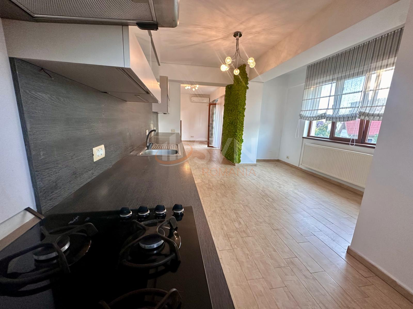 3 camere cu loc parcare subteran inclus Bucuresti/Damaroaia