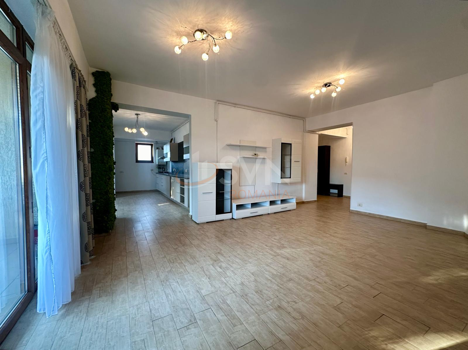 3 camere cu loc parcare subteran inclus Bucuresti/Damaroaia