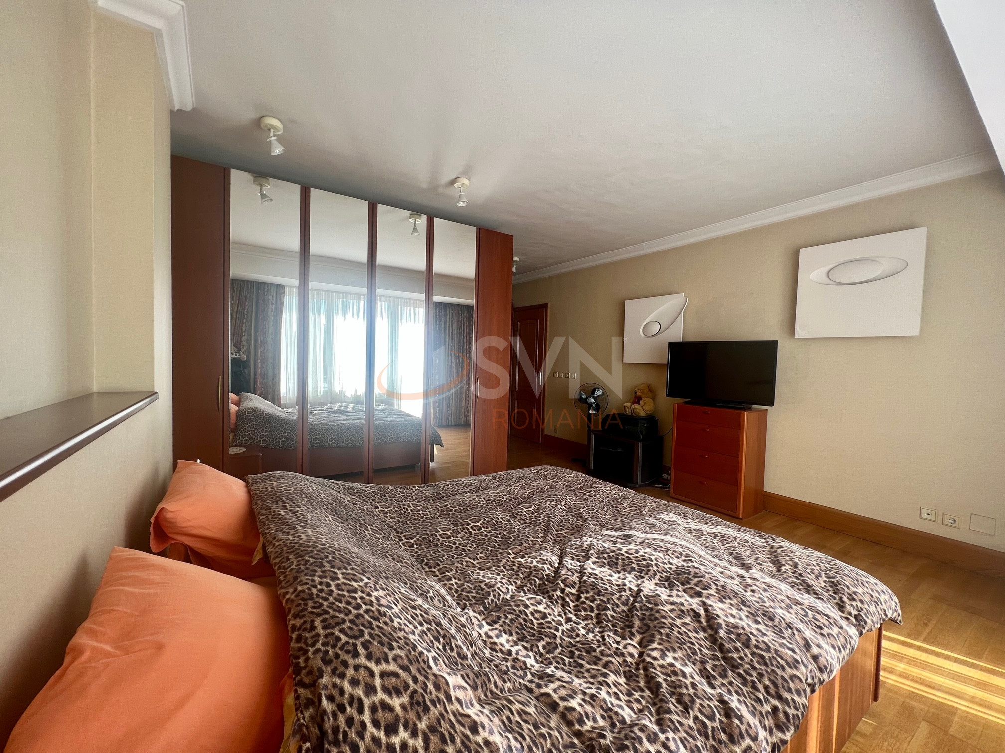 3 camere cu loc parcare subteran inclus Bucuresti/Dorobanti