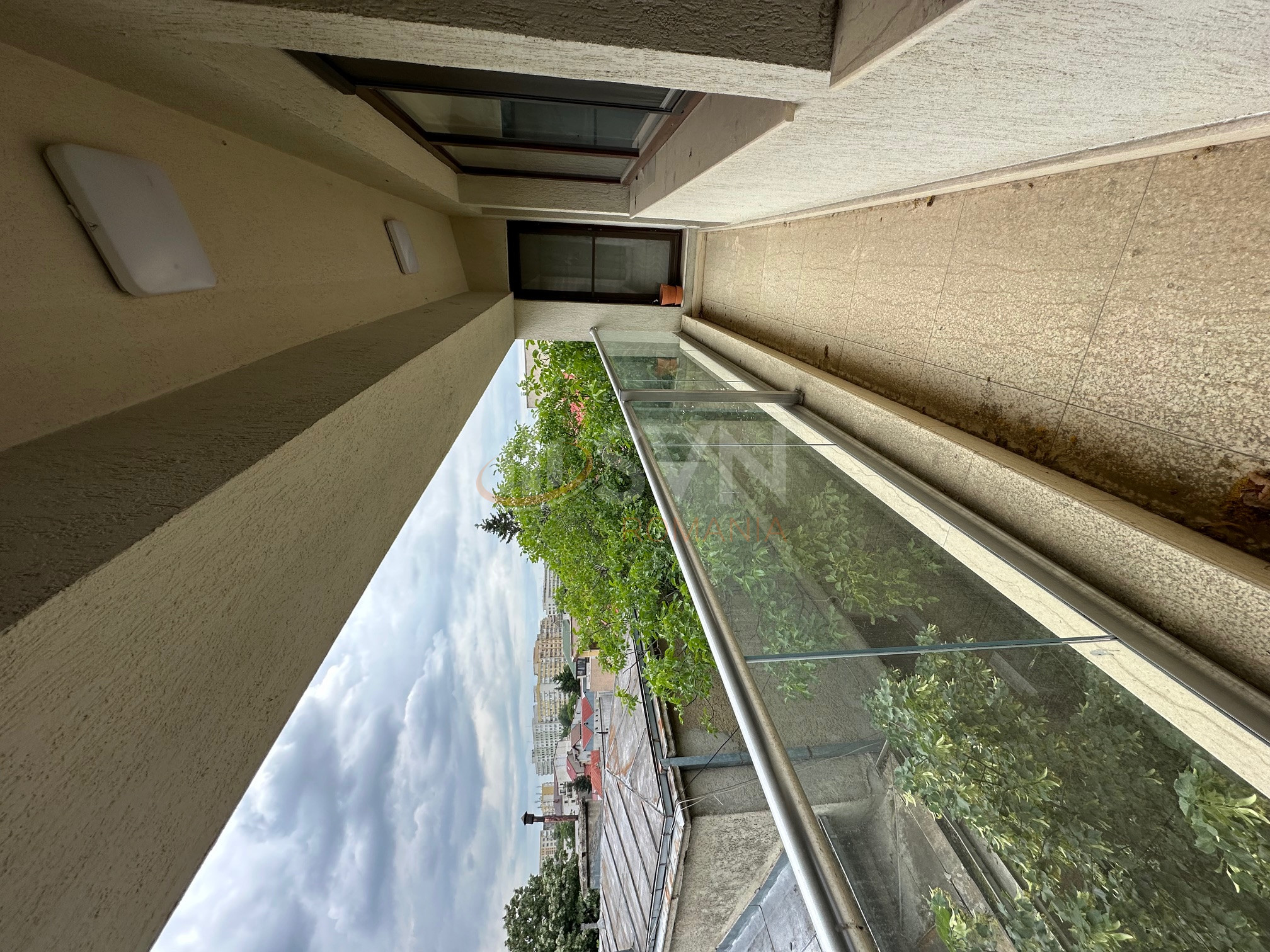 3 camere cu loc parcare subteran inclus Bucuresti/Vatra Luminoasa