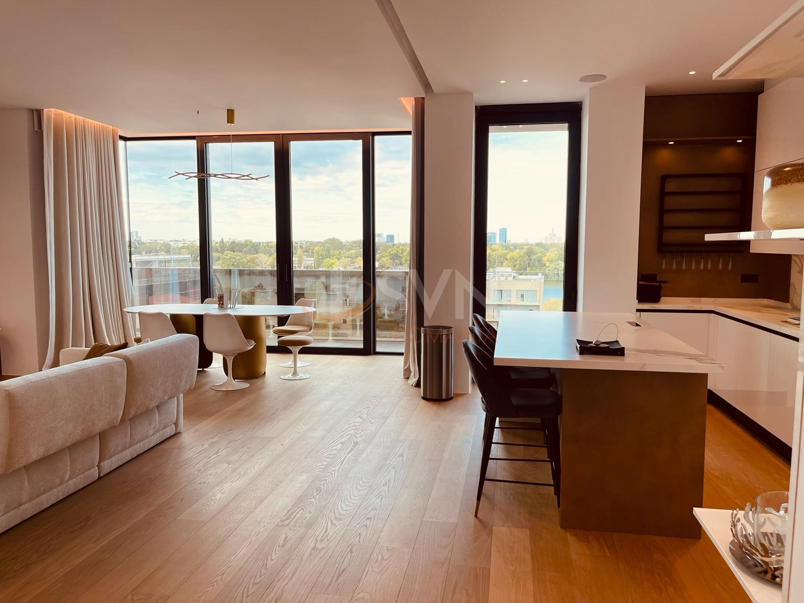 3 camere cu loc parcare subteran inclus Bucuresti/Floreasca