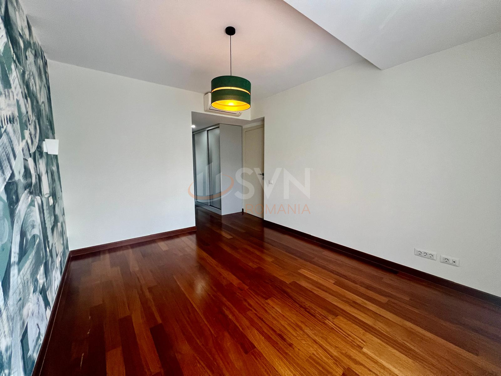 3 camere cu loc parcare subteran inclus Bucuresti/Victoriei