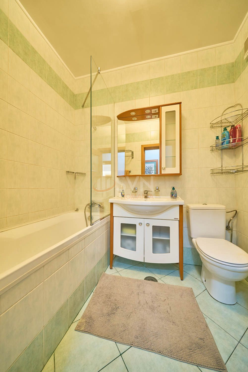 3 camere cu loc parcare subteran inclus Bucuresti/Herastrau