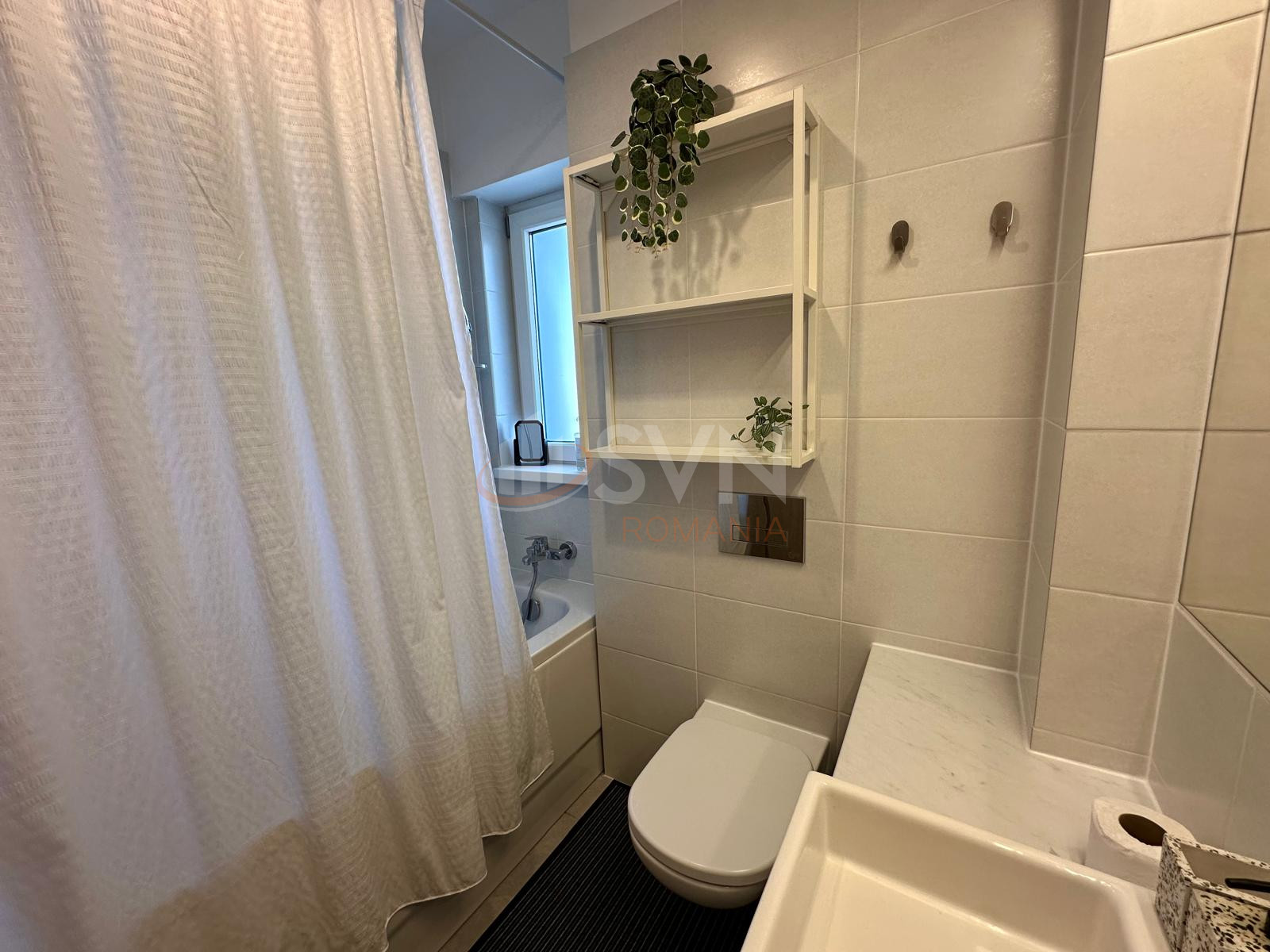 3 camere cu loc parcare subteran inclus Bucuresti/Pipera