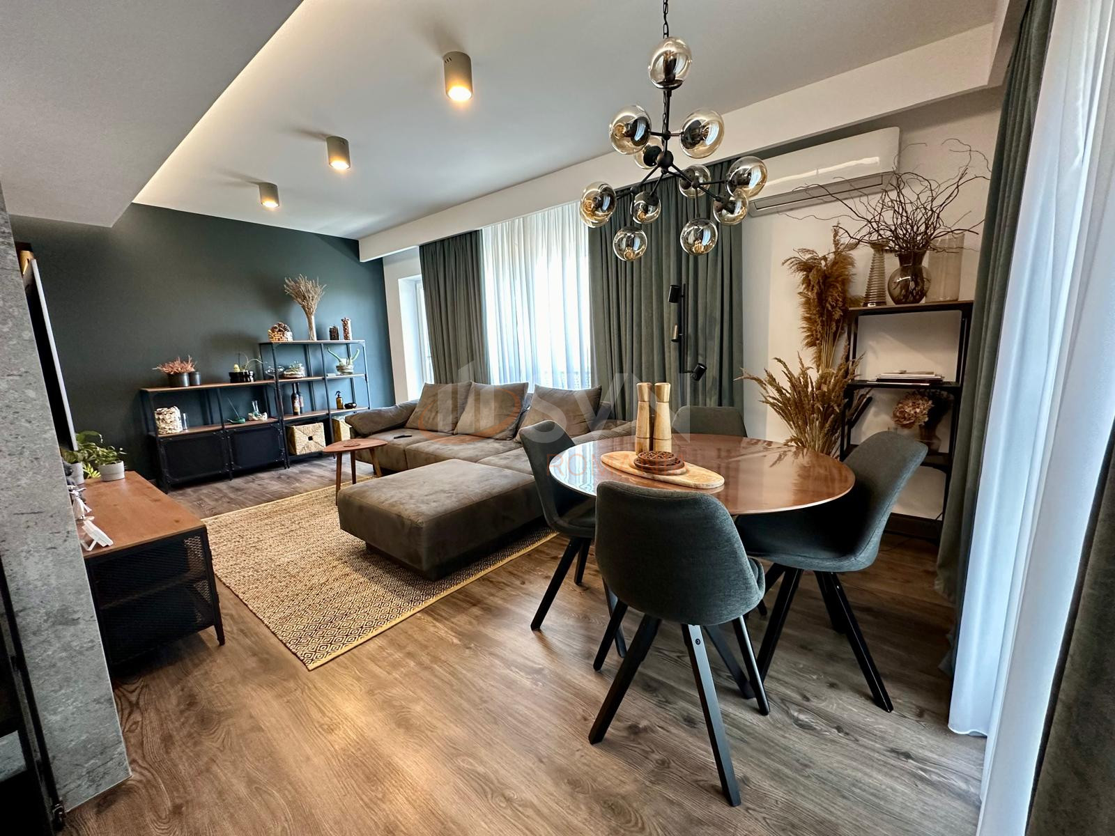 3 camere cu loc parcare subteran inclus Bucuresti/Pipera