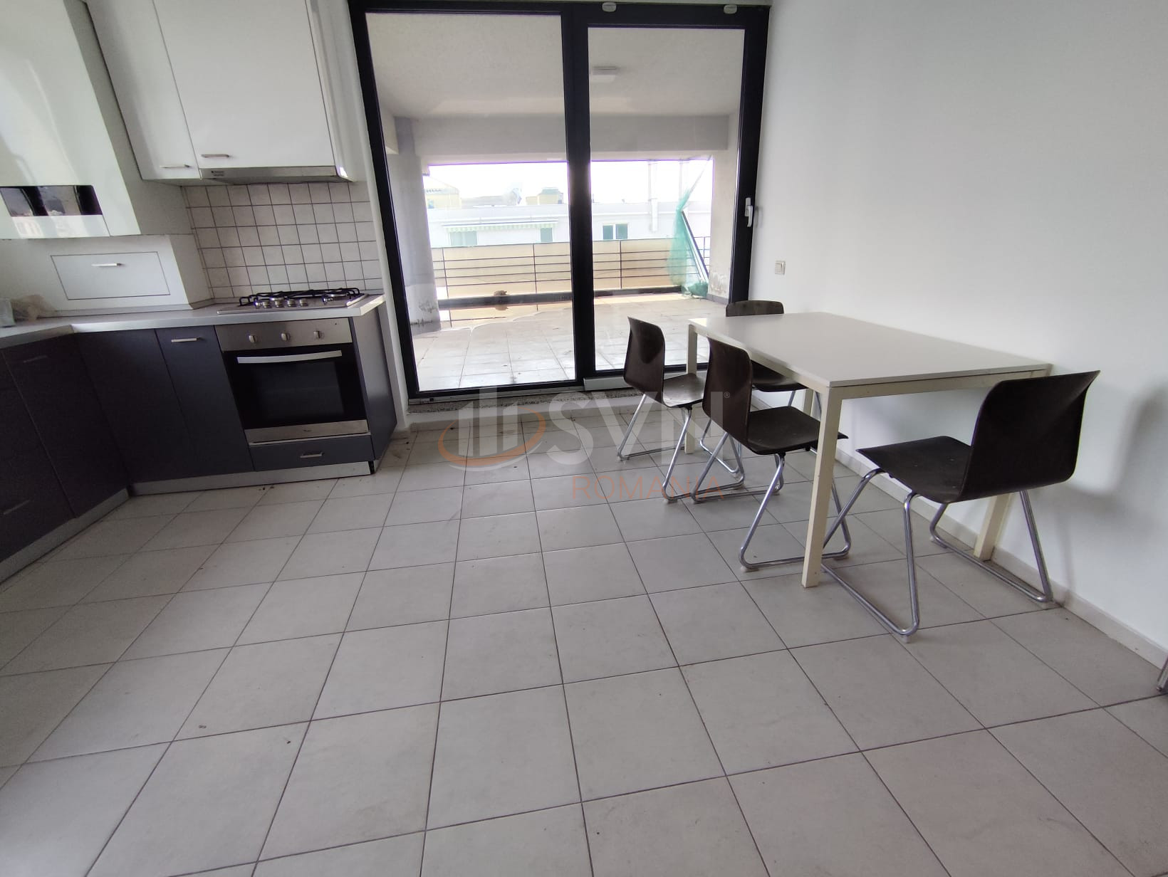 3 camere cu loc parcare subteran inclus Bucuresti/Herastrau
