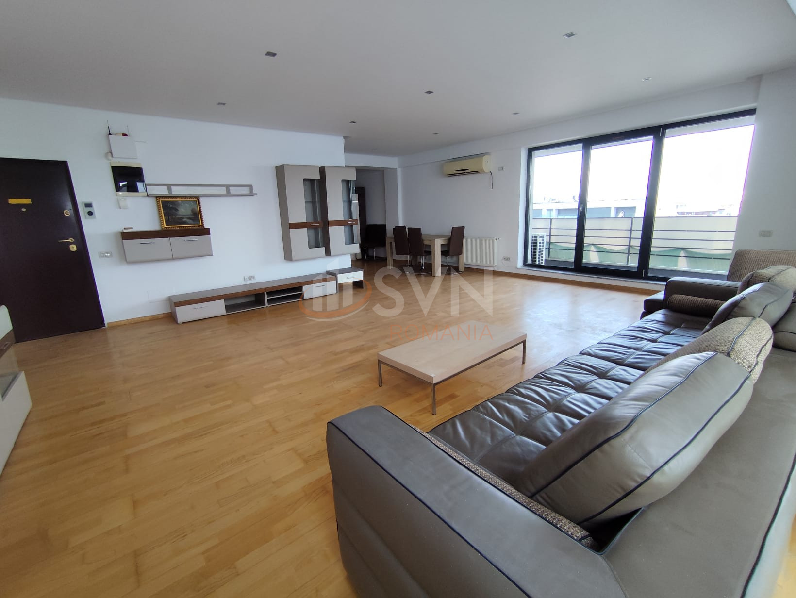 3 camere cu loc parcare subteran inclus Bucuresti/Herastrau