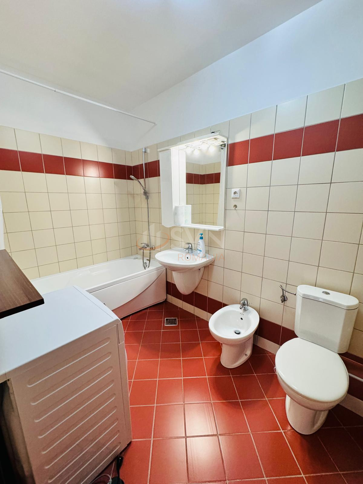 3 camere cu loc parcare subteran inclus Bucuresti/Stefan Cel Mare