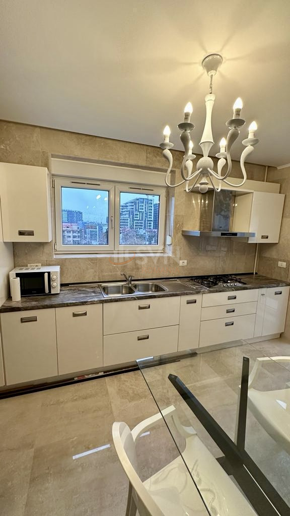 3 camere cu loc parcare subteran inclus Bucuresti/Herastrau