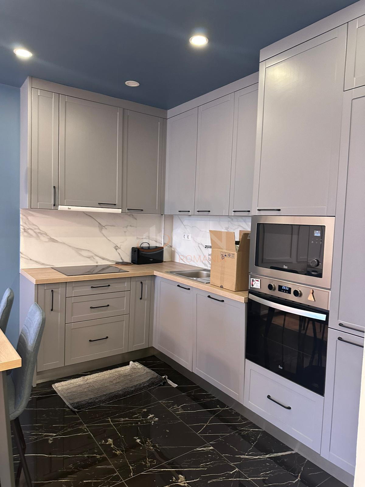 3 camere cu loc parcare subteran inclus Cluj/Piata Mihai Viteazul