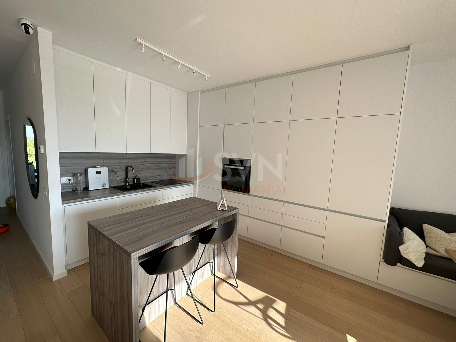 3 camere cu loc parcare subteran inclus Bucuresti/Baneasa