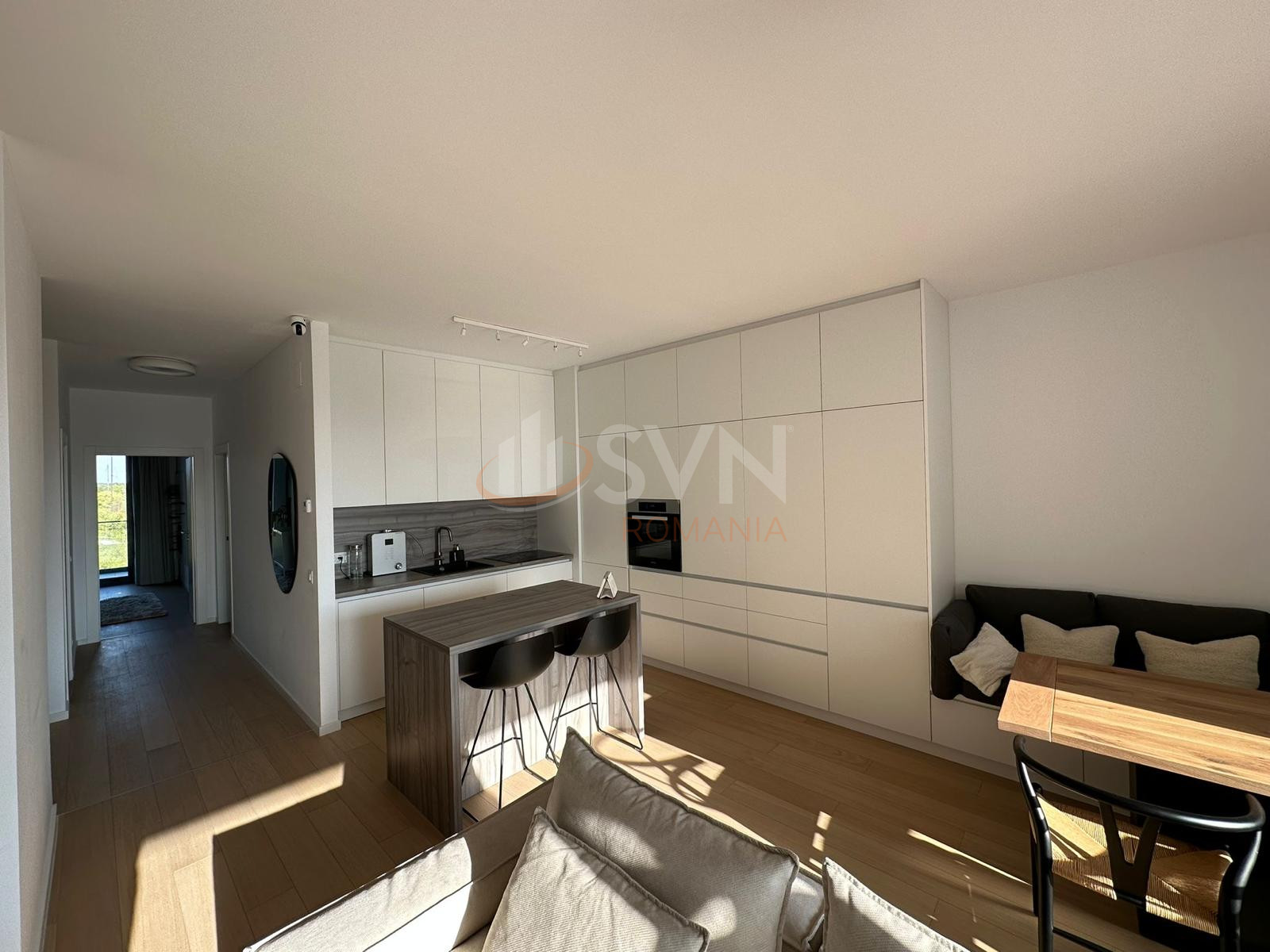 3 camere cu loc parcare subteran inclus Bucuresti/Baneasa