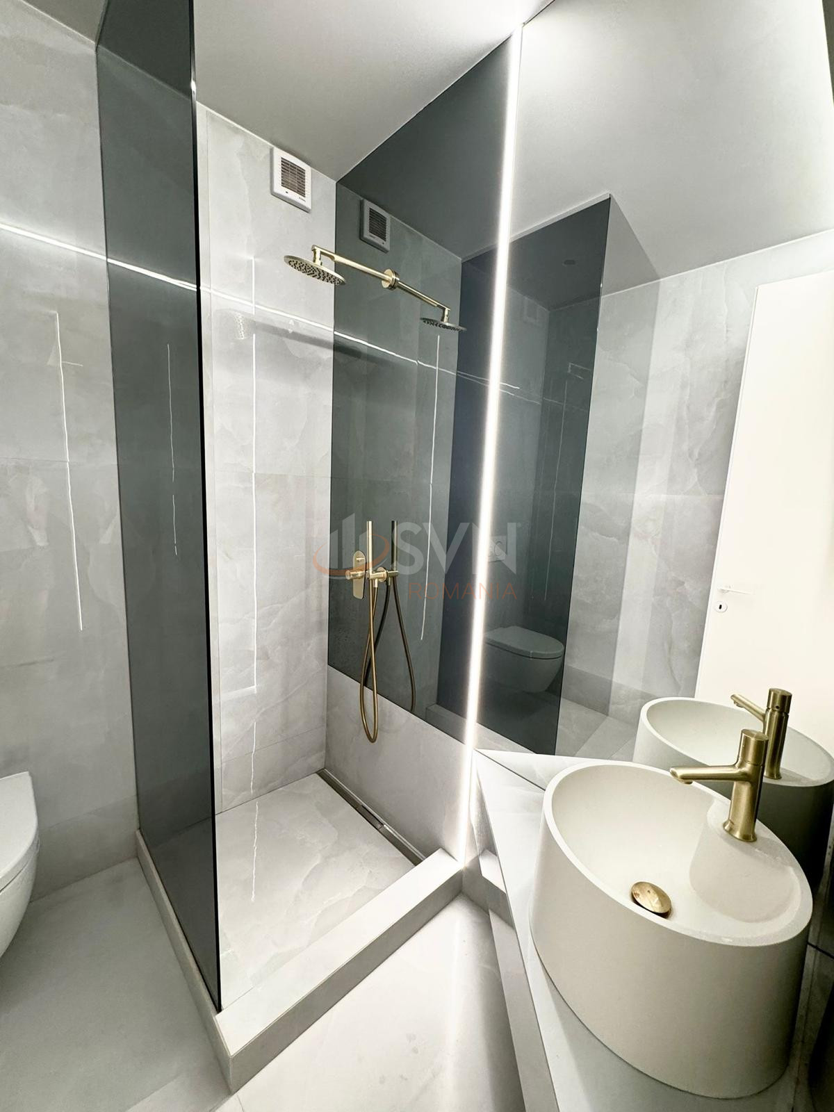 3 camere cu loc parcare subteran inclus Bucuresti/Pipera