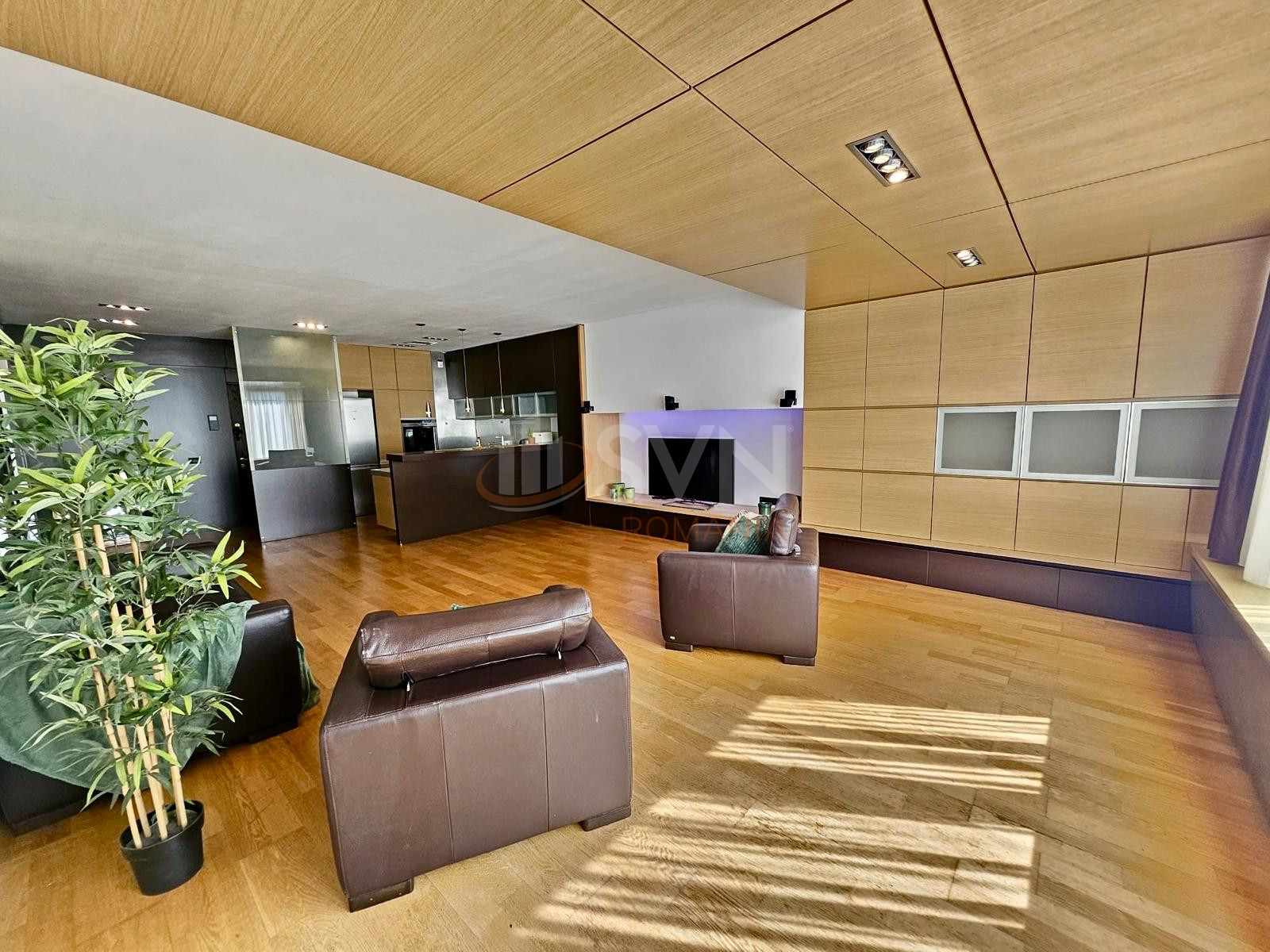 3 camere cu loc parcare subteran inclus Bucuresti/Herastrau