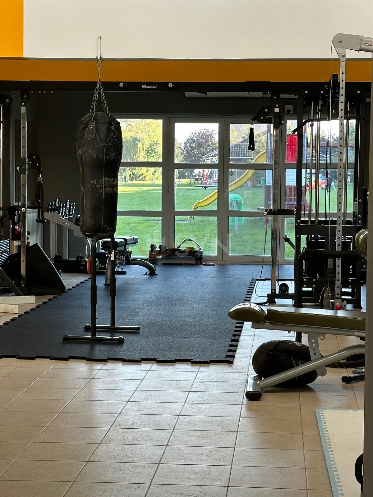 3 camere cu loc parcare subteran inclus Bucuresti/Pipera