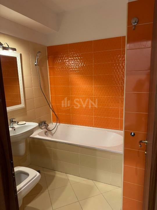 3 camere cu loc parcare subteran inclus Bucuresti/Domenii