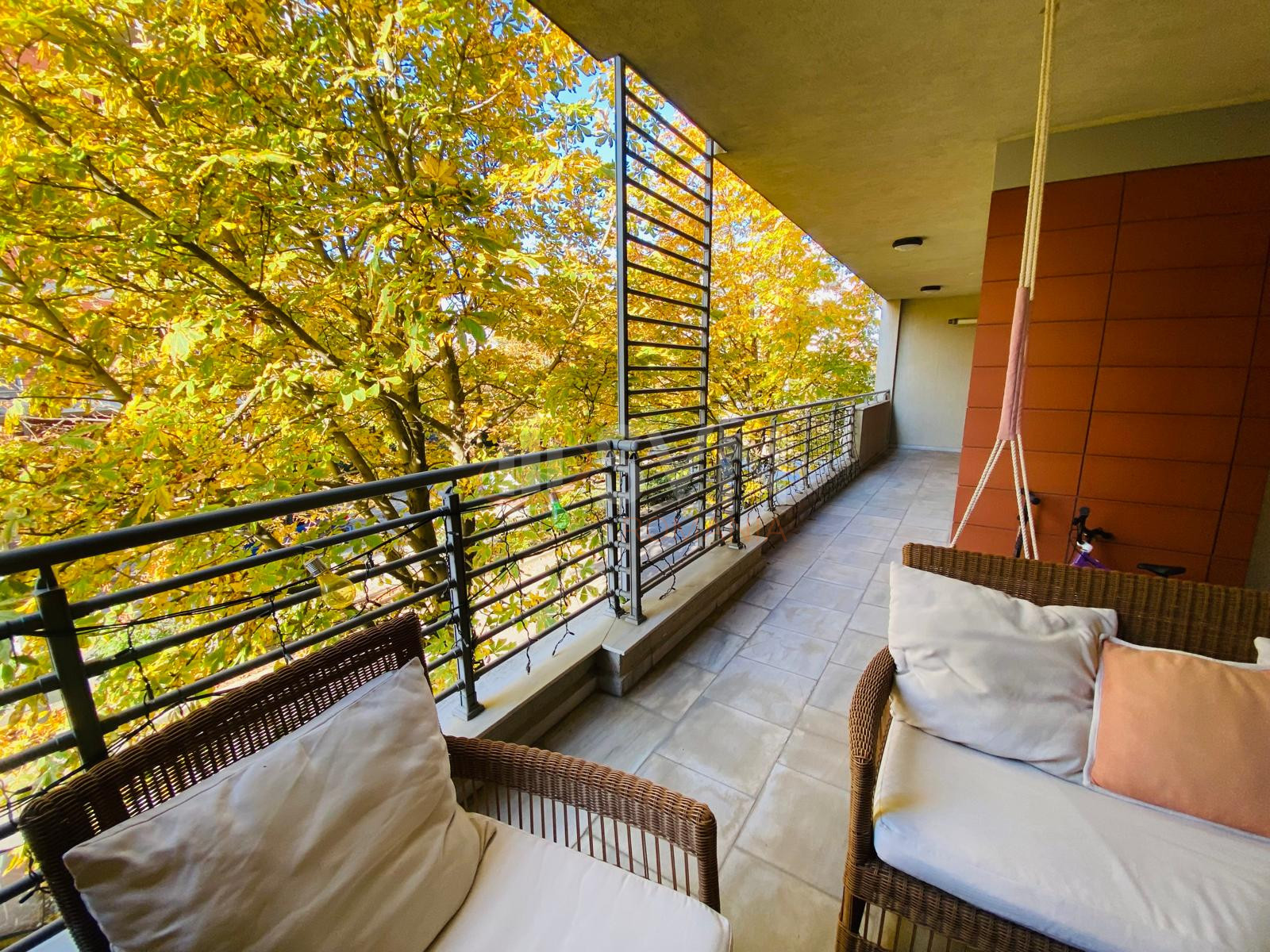 3 camere cu loc parcare subteran inclus Bucuresti/Sisesti