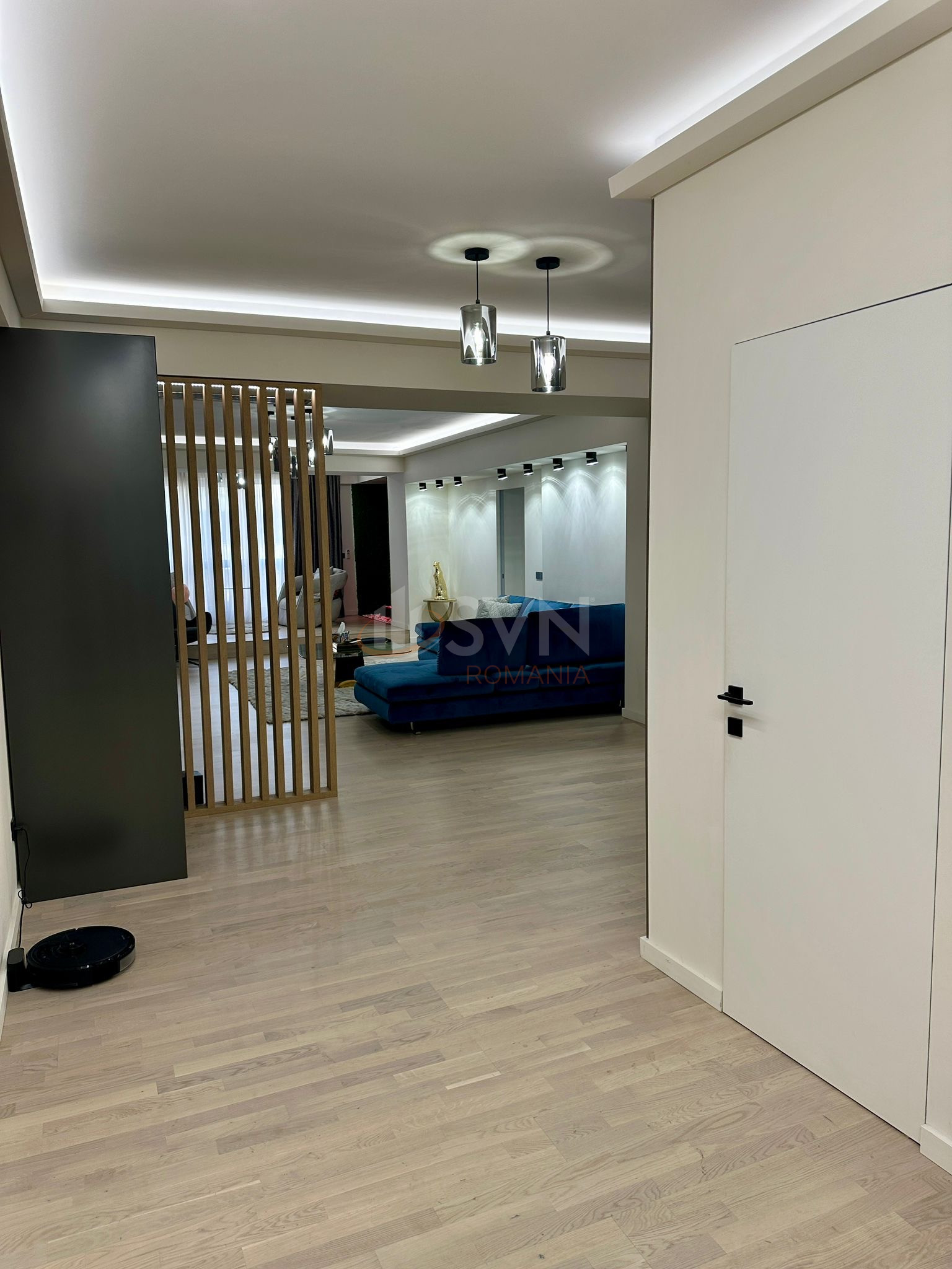 3 camere cu loc parcare subteran inclus Bucuresti/Herastrau