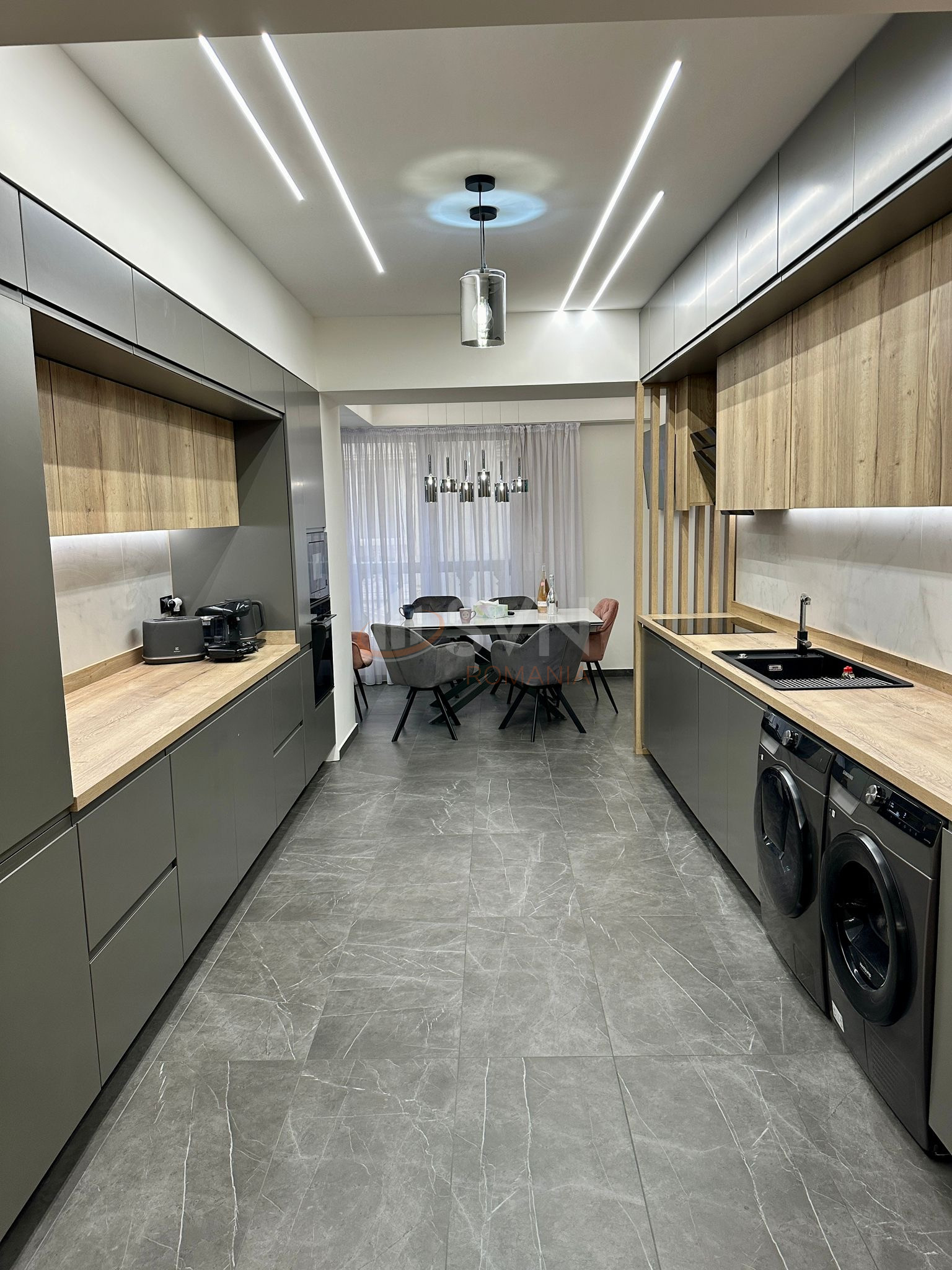 3 camere cu loc parcare subteran inclus Bucuresti/Herastrau