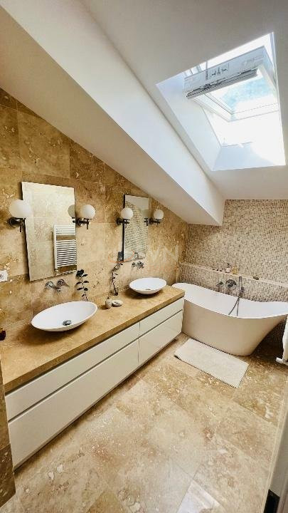 3 camere cu loc parcare subteran inclus Bucuresti/Aviatiei