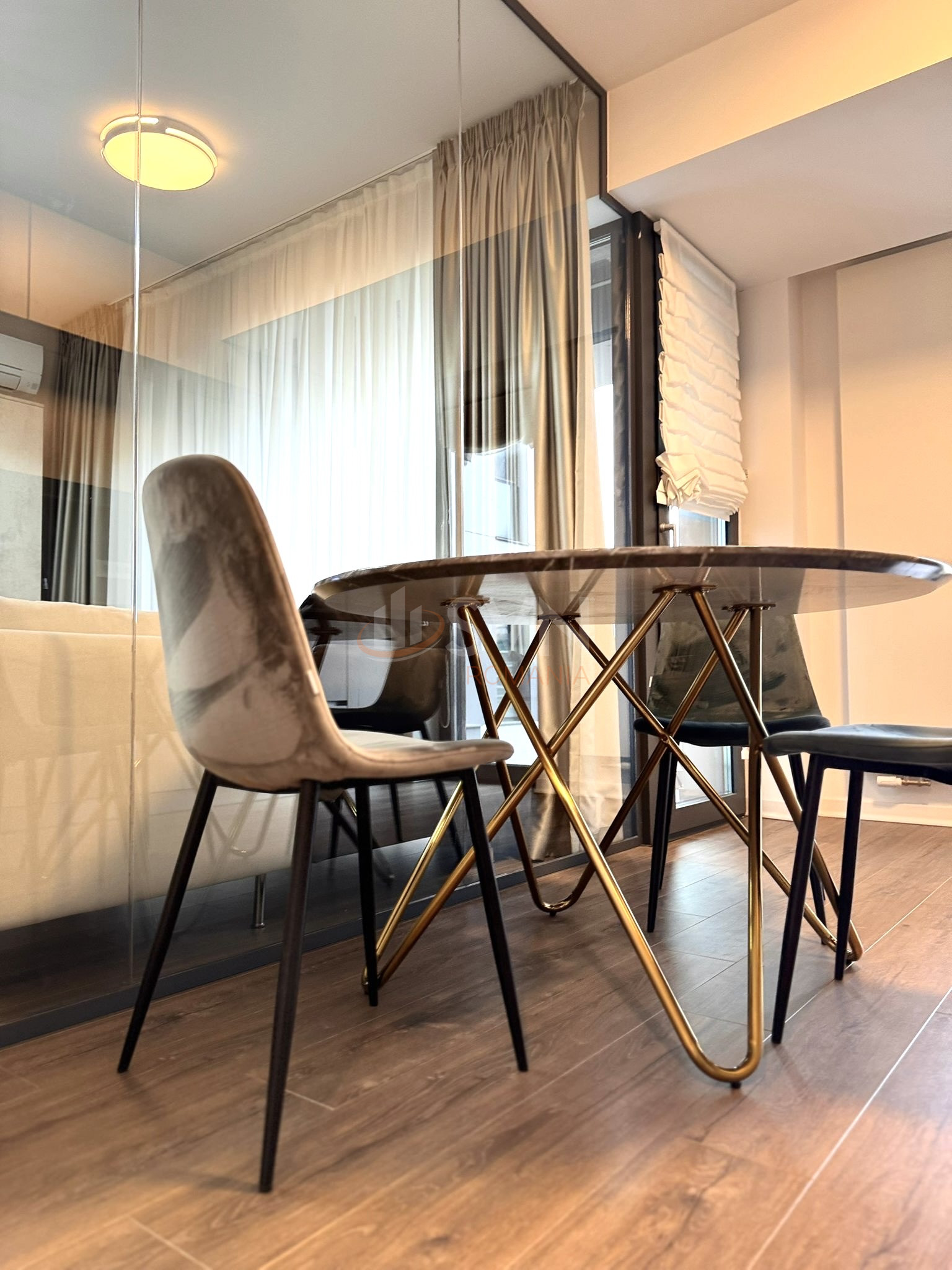 3 camere cu loc parcare subteran inclus Bucuresti/Aviatiei