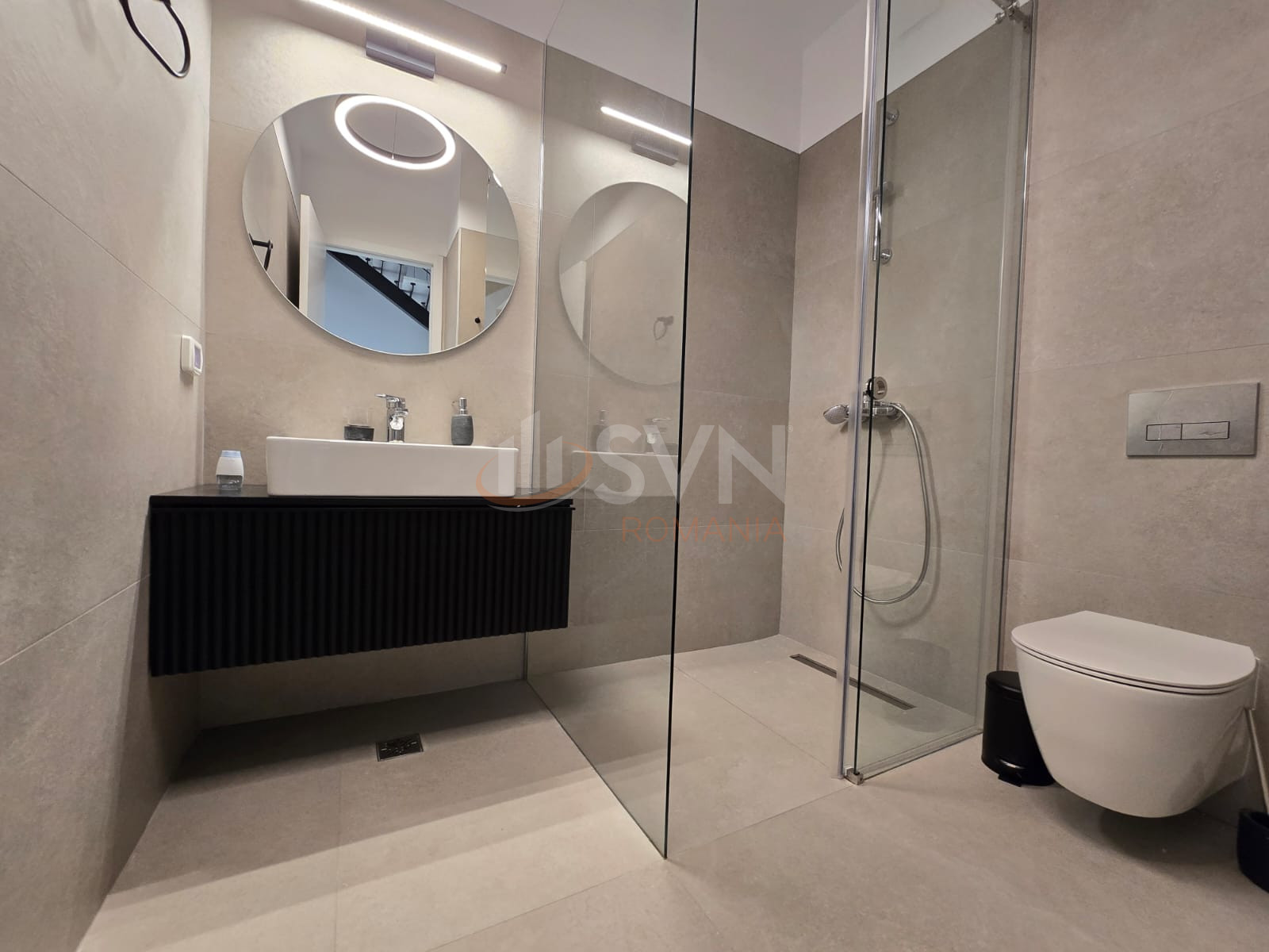 3 camere cu loc parcare subteran inclus Bucuresti/Herastrau