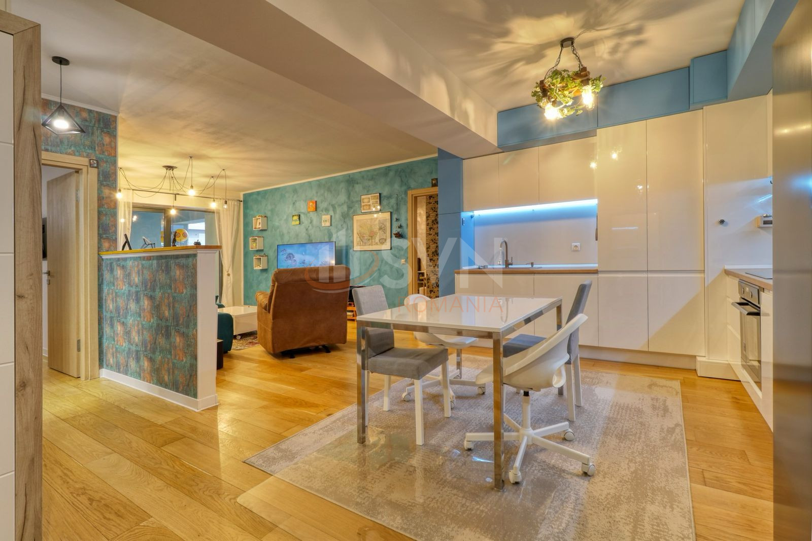 3 camere cu loc parcare subteran inclus Bucuresti/Pipera