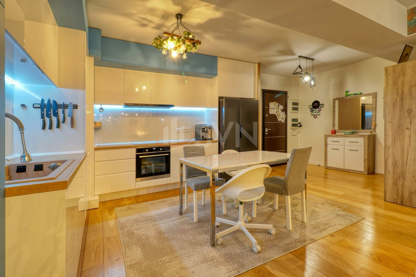 3 camere cu loc parcare subteran inclus Bucuresti/Pipera