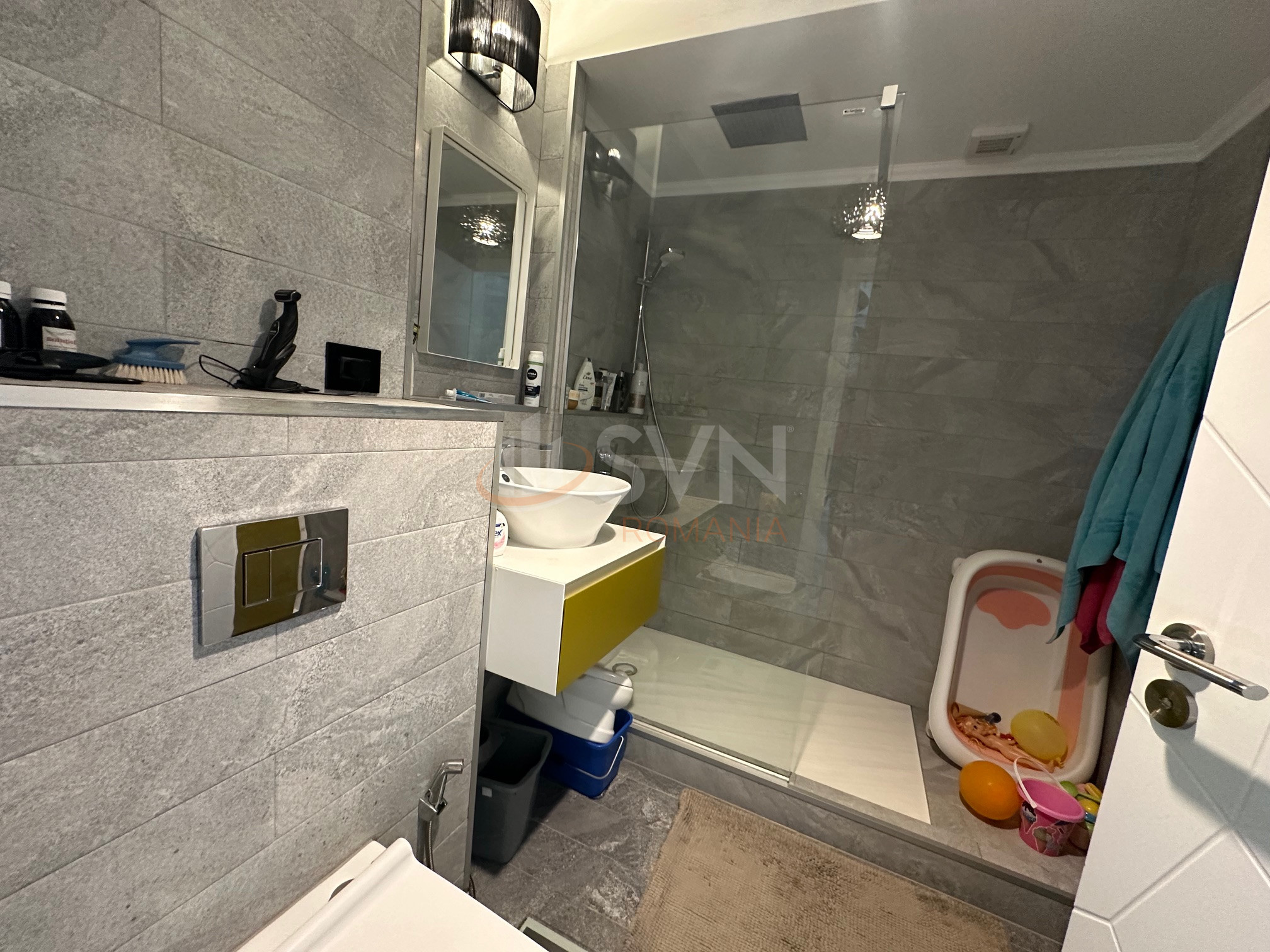 3 camere cu loc parcare subteran inclus Bucuresti/Doamna Ghica