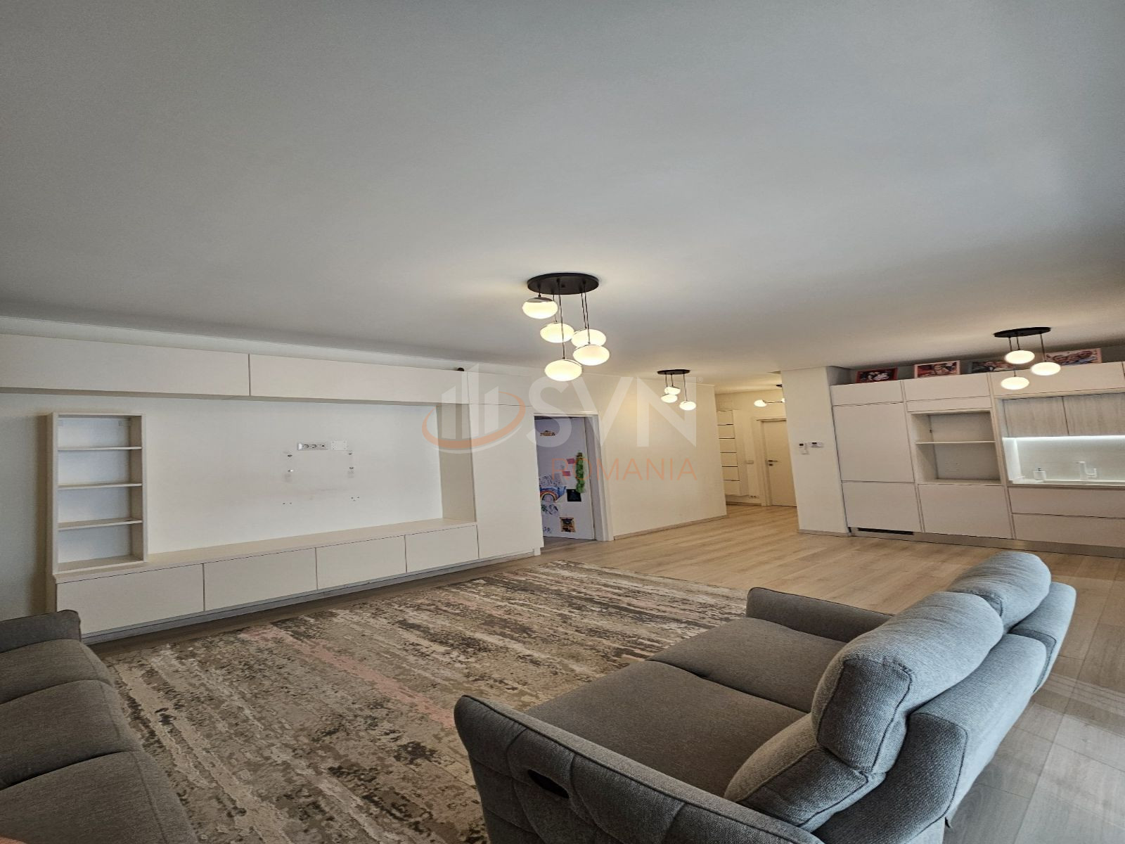 3 camere cu loc parcare subteran inclus Bucuresti/Titan