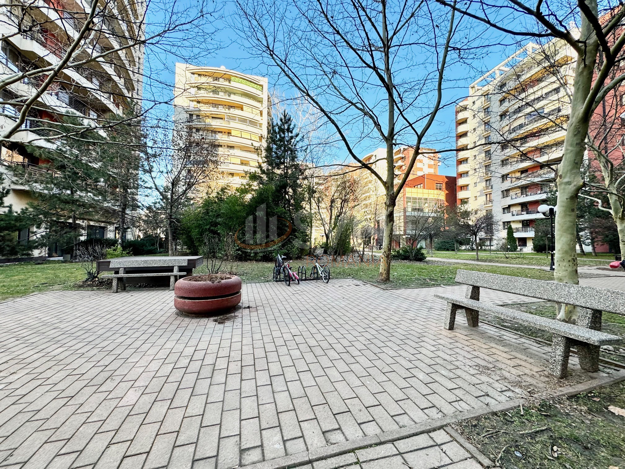 3 camere cu loc parcare subteran inclus Bucuresti/Stefan Cel Mare