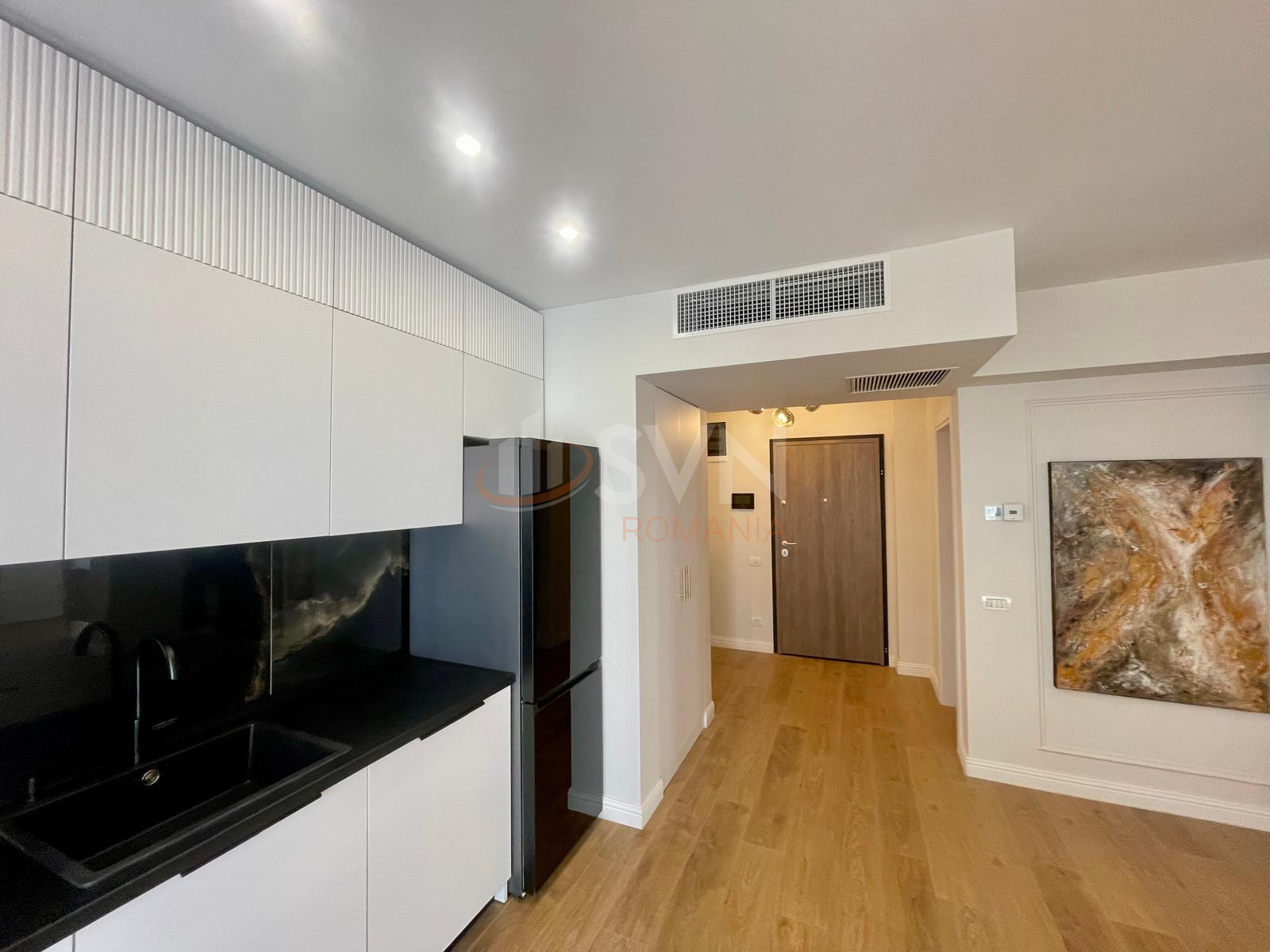 3 camere cu loc parcare subteran inclus Bucuresti/Pipera