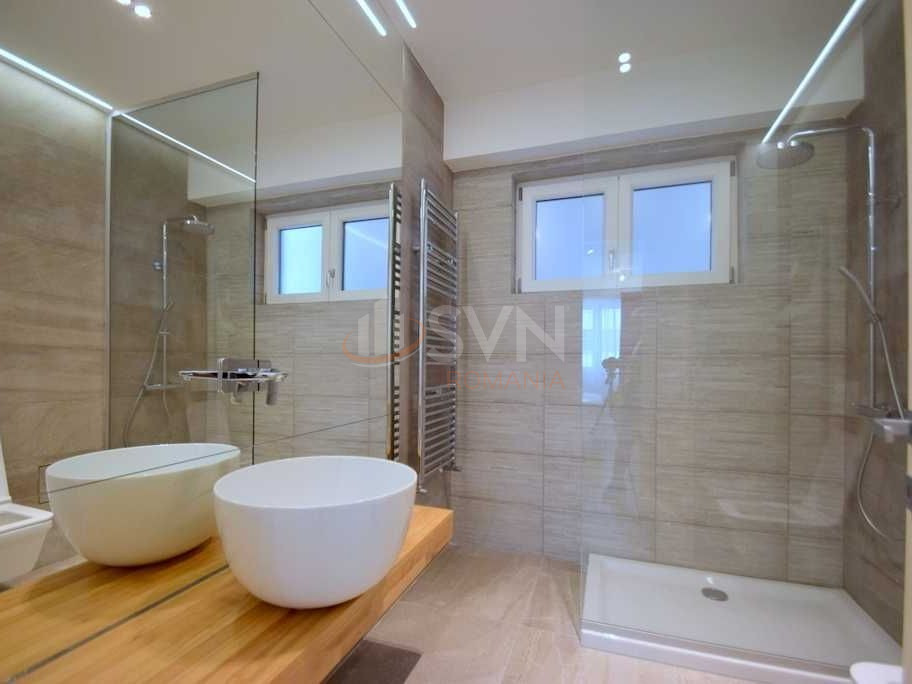 3 camere cu loc parcare subteran inclus Bucuresti/Universitate (s1)