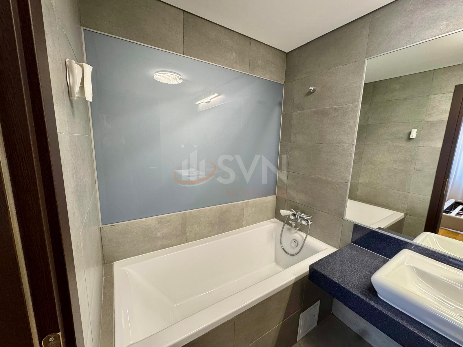 3 camere cu loc parcare subteran inclus Bucuresti/Barbu Vacarescu