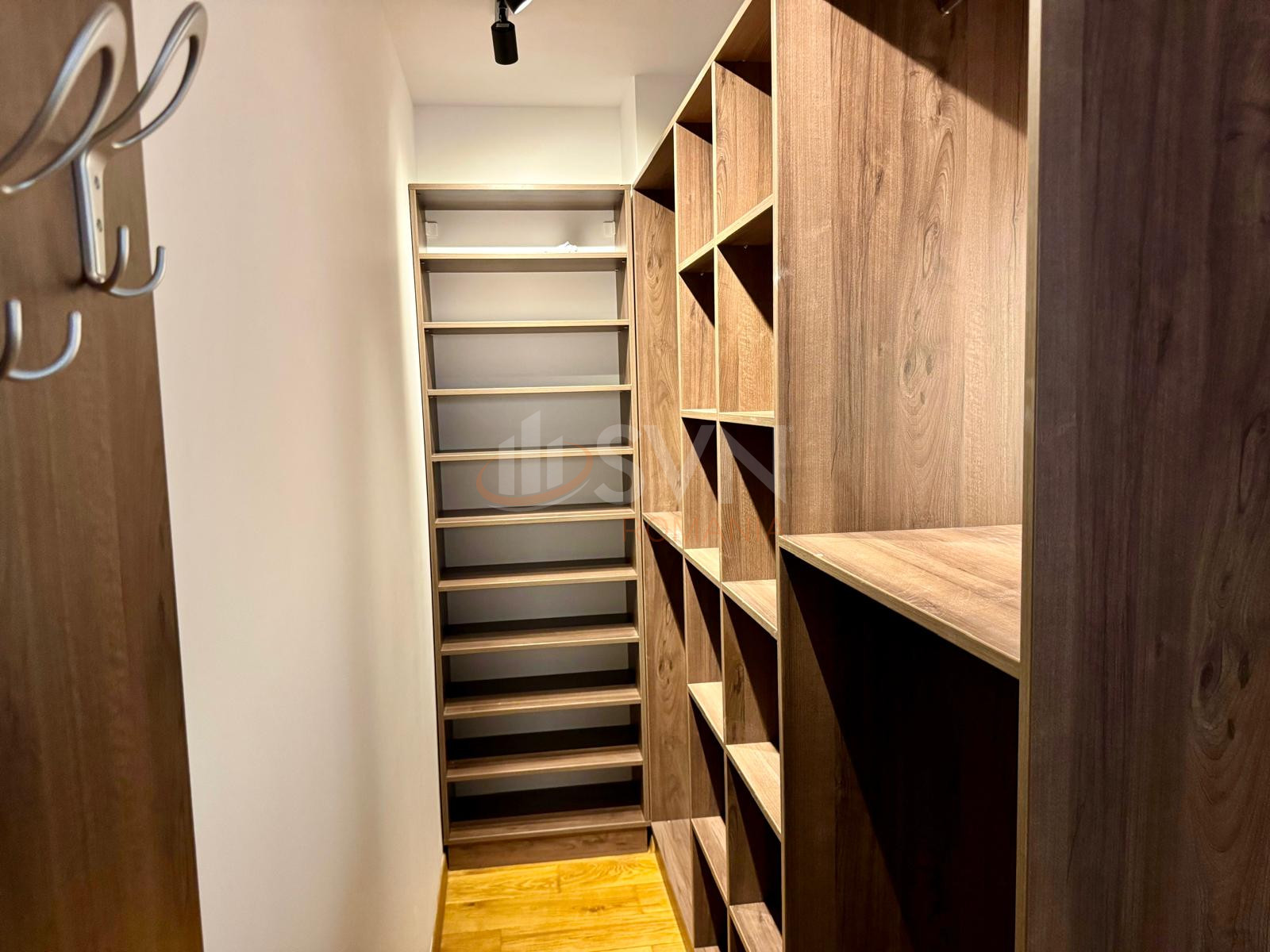 3 camere cu loc parcare subteran inclus Bucuresti/Barbu Vacarescu