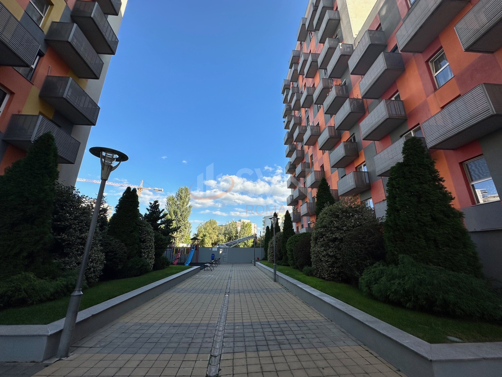 3 camere cu loc parcare subteran inclus Bucuresti/Titan