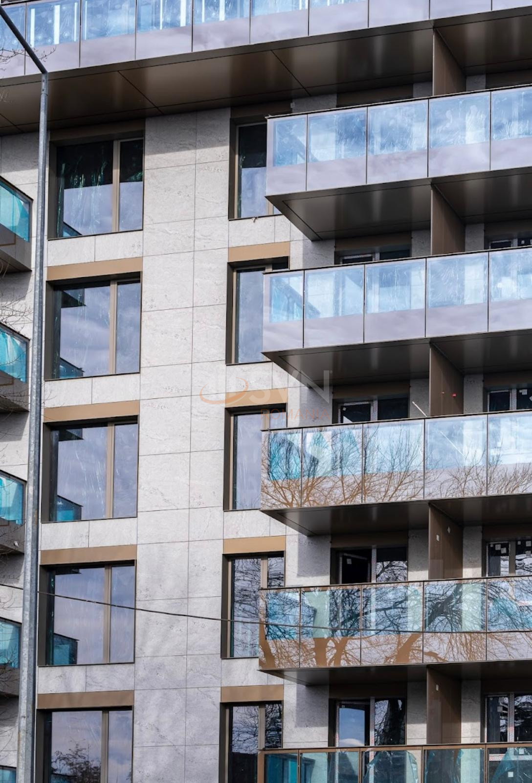 3 camere cu loc parcare subteran inclus Bucuresti/Pipera