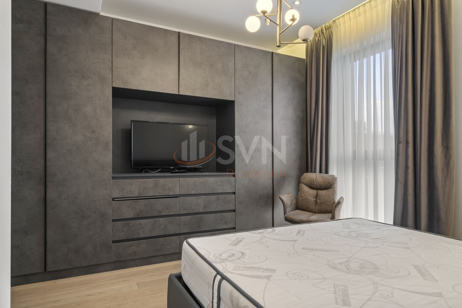 3 camere cu loc parcare subteran inclus Bucuresti/Herastrau