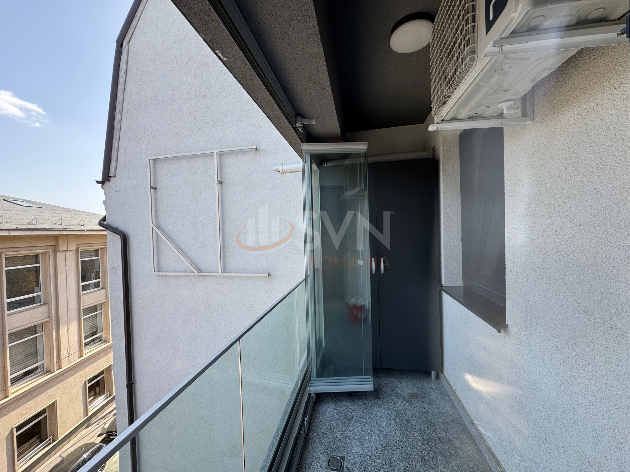 3 camere cu loc parcare subteran inclus Bucuresti/Parcul Carol