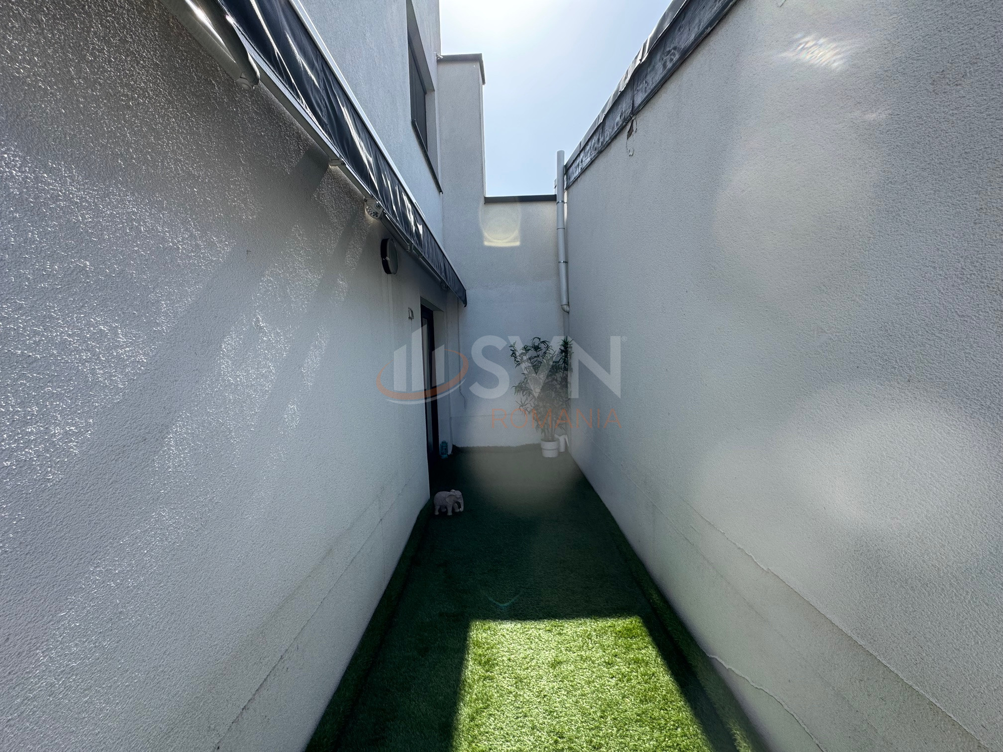3 camere cu loc parcare subteran inclus Bucuresti/Parcul Carol