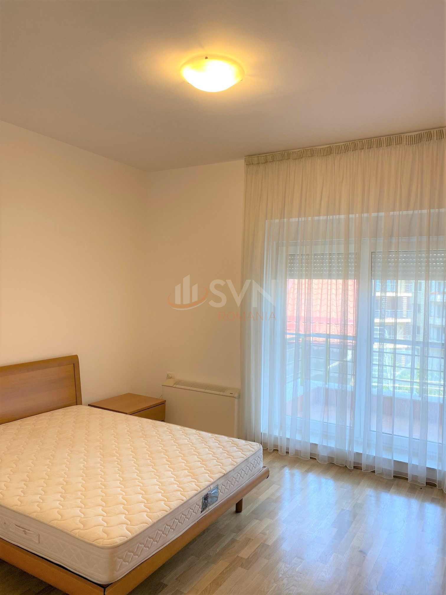 4 camere cu loc parcare exterior inclus Bucuresti/Herastrau