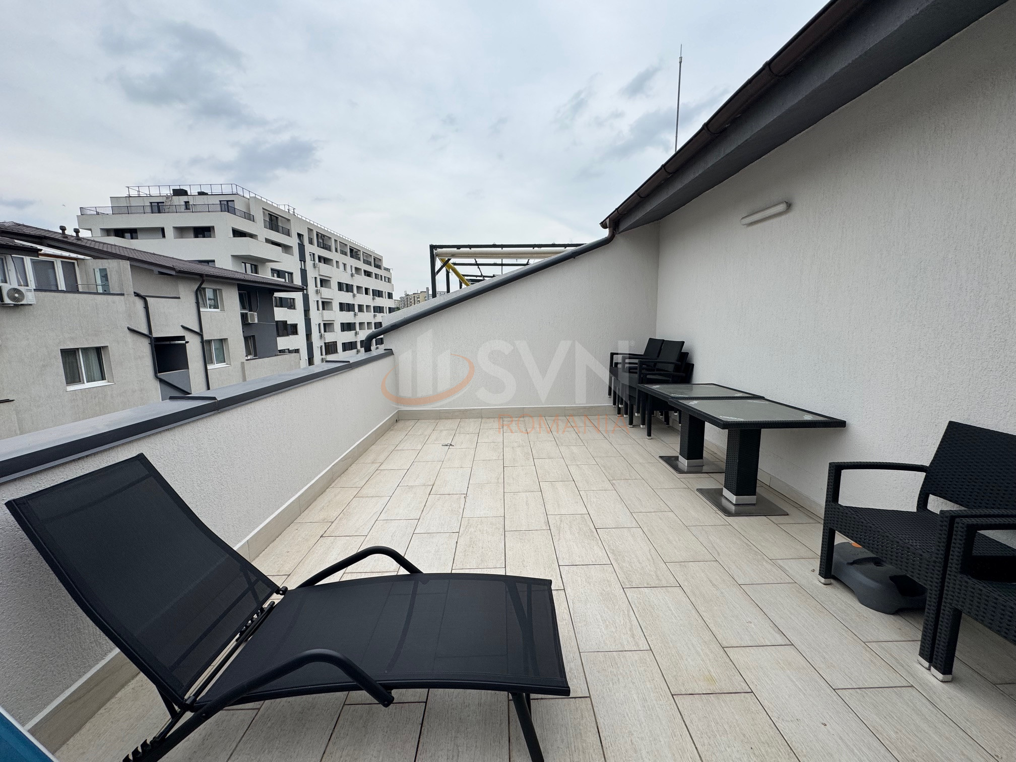 4 camere cu loc parcare exterior inclus Bucuresti/Nicolae Grigorescu