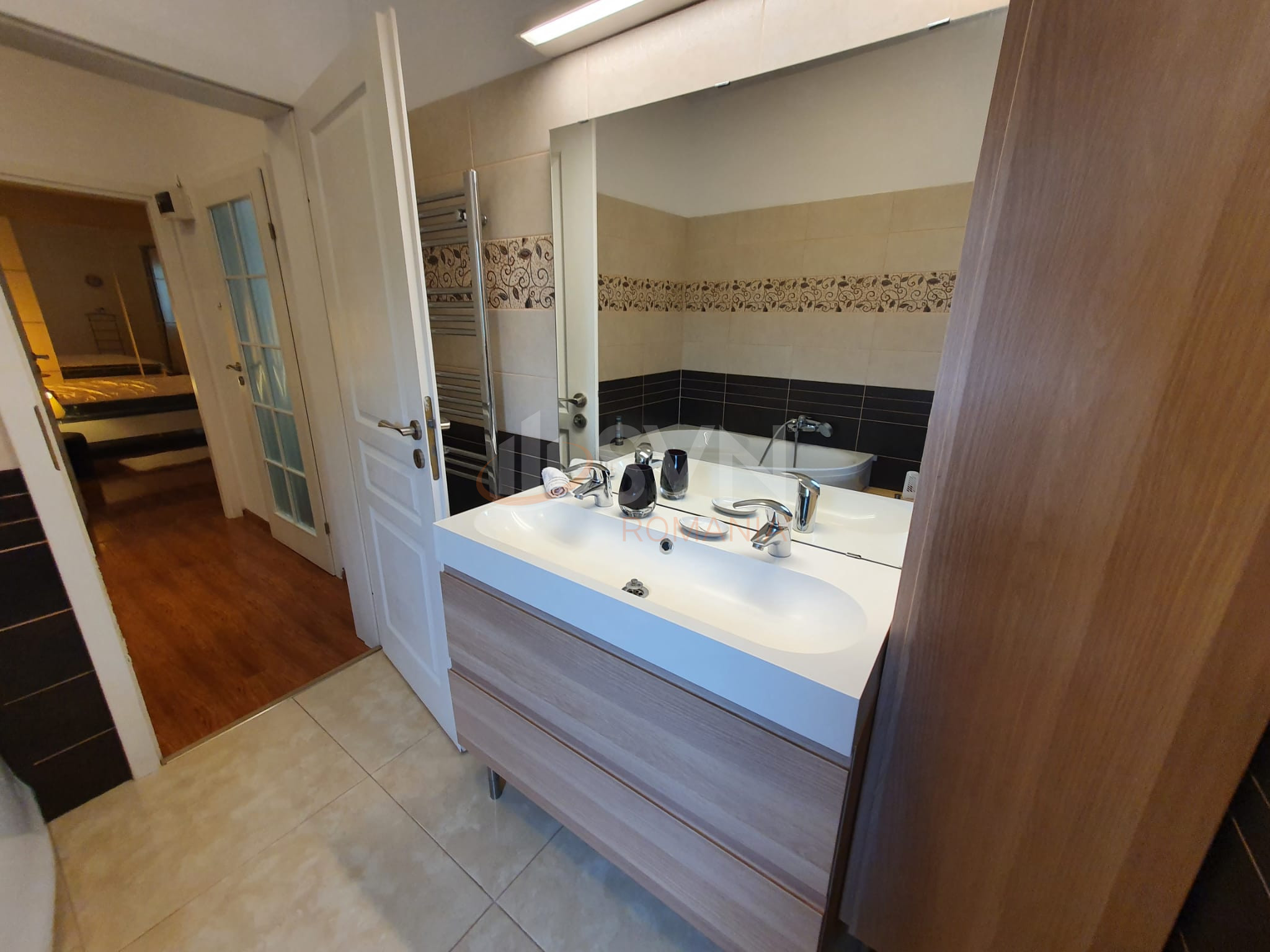 4 camere cu loc parcare exterior inclus Bucuresti/Iancu Nicolae