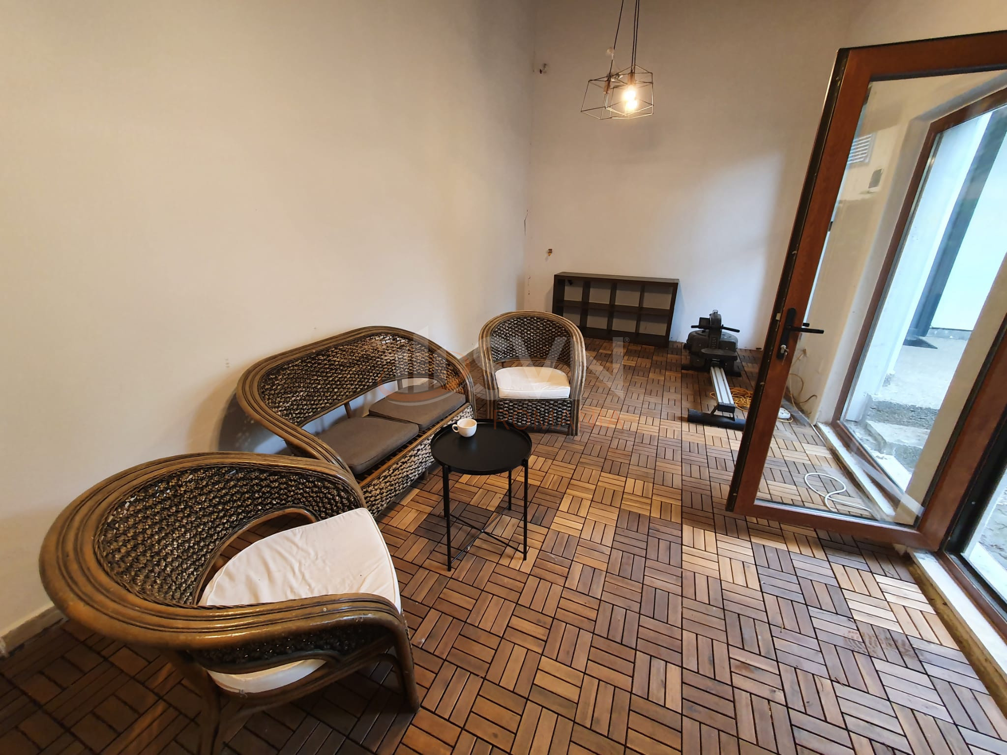 4 camere cu loc parcare exterior inclus Bucuresti/Iancu Nicolae