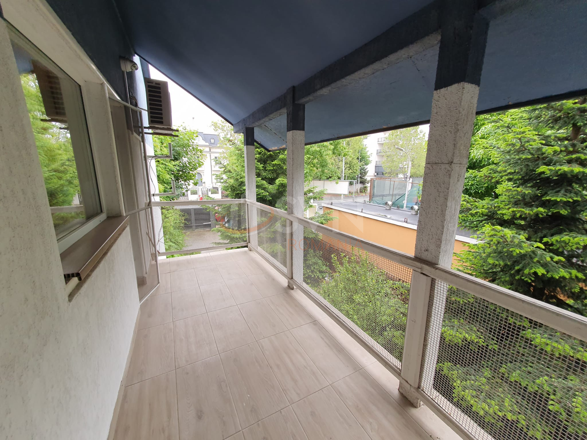 4 camere cu loc parcare exterior inclus Bucuresti/Iancu Nicolae