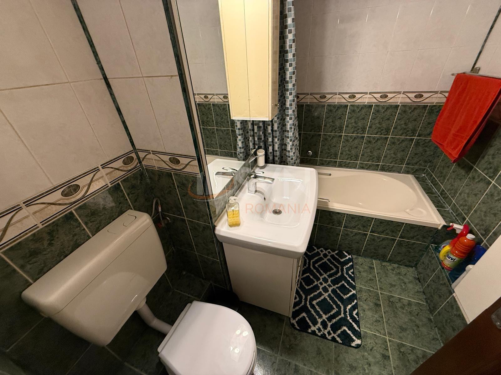 4 camere cu loc parcare exterior inclus Bucuresti/Piata Victoriei