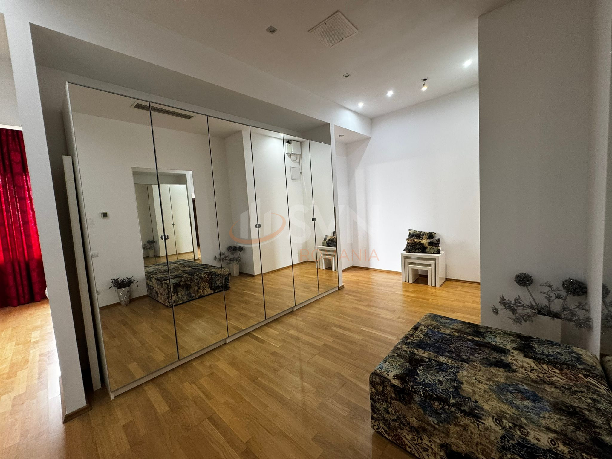 4 camere cu loc parcare exterior inclus Bucuresti/Baneasa